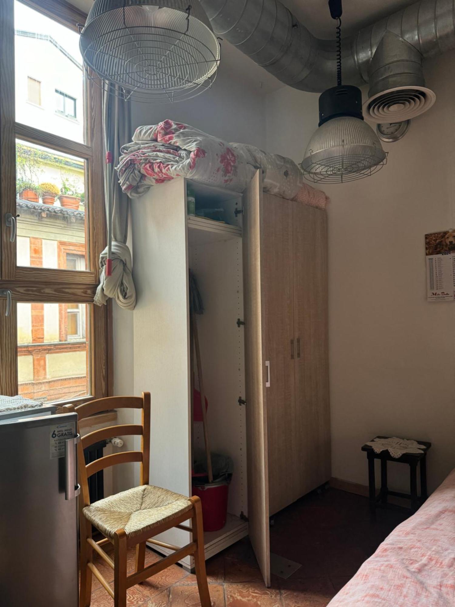 Free 30 Minutes Preemptive Cognitive Disconnect Therapy Price Location Real Duomo Palace Mini Suite Appartamento *